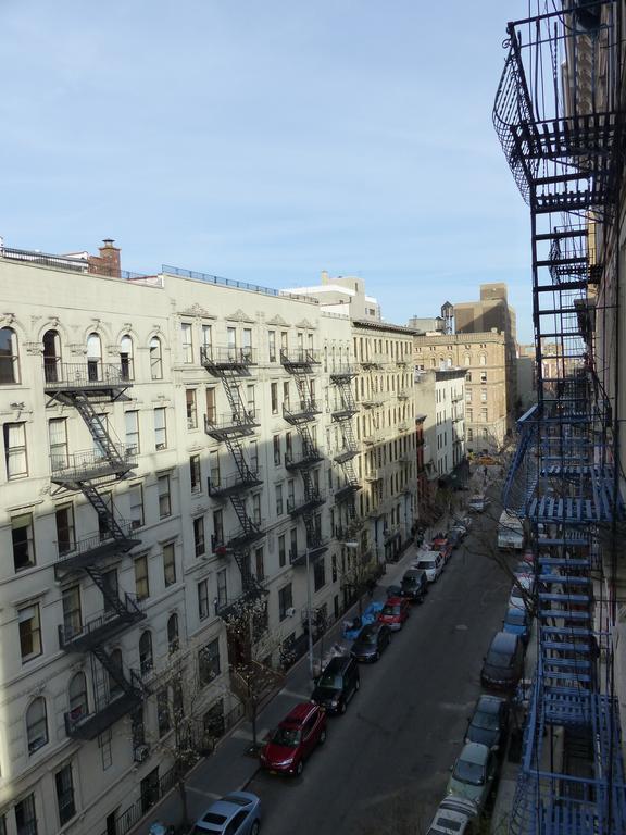 East Village Homestay Ню Йорк Екстериор снимка