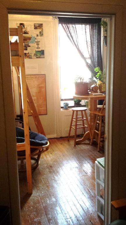 East Village Homestay Ню Йорк Стая снимка