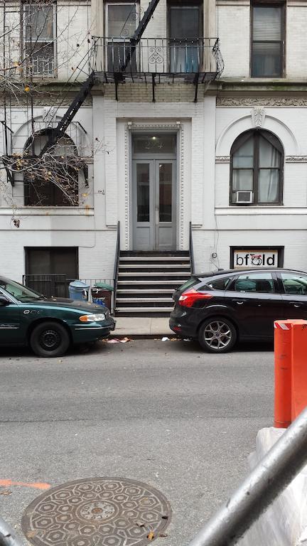 East Village Homestay Ню Йорк Екстериор снимка